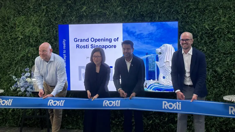 Rosti Senior management team open Rosti Singapore