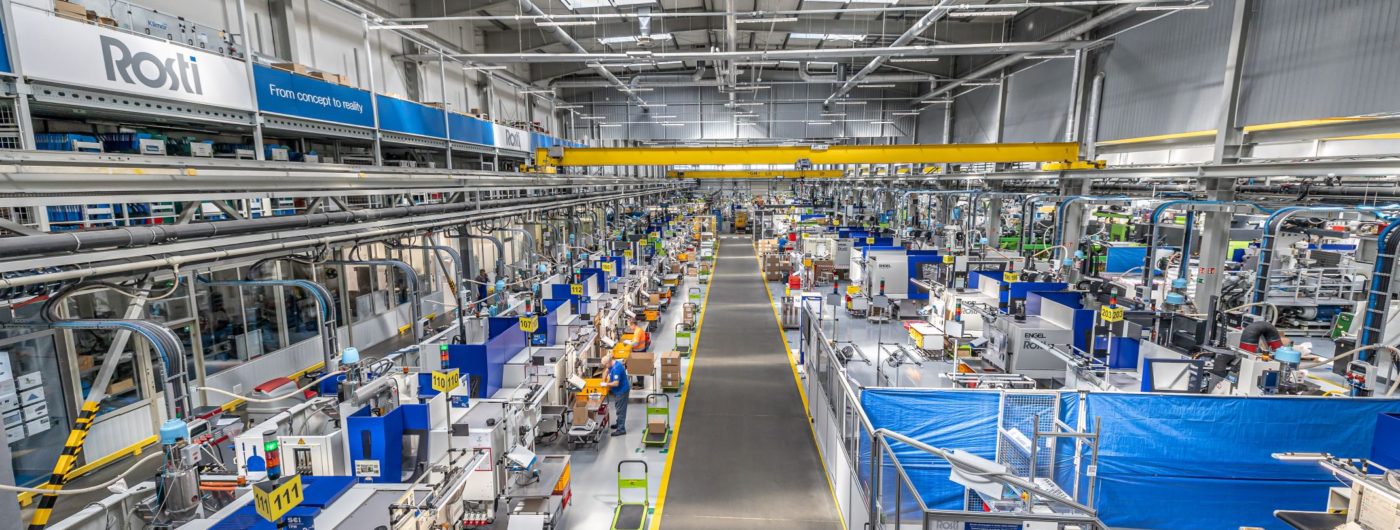 Moulding hall at Rosti