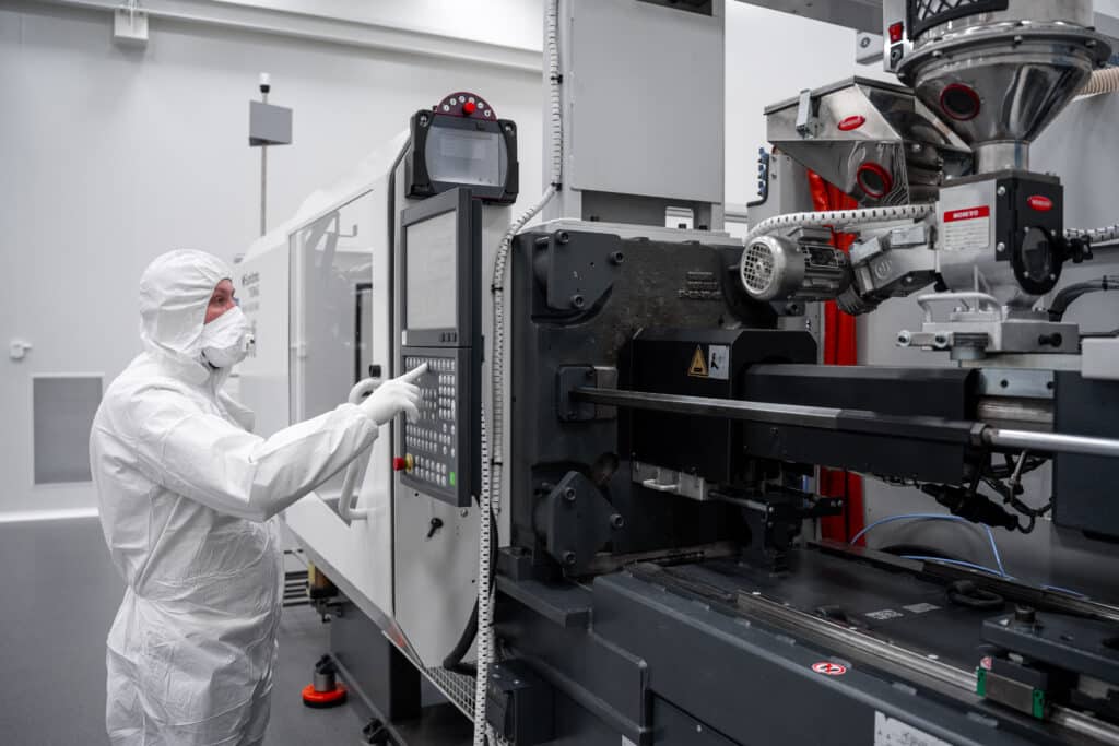 Rosti Poland Expands Medical Solutions Operations with Class 8 Cleanroom Investment