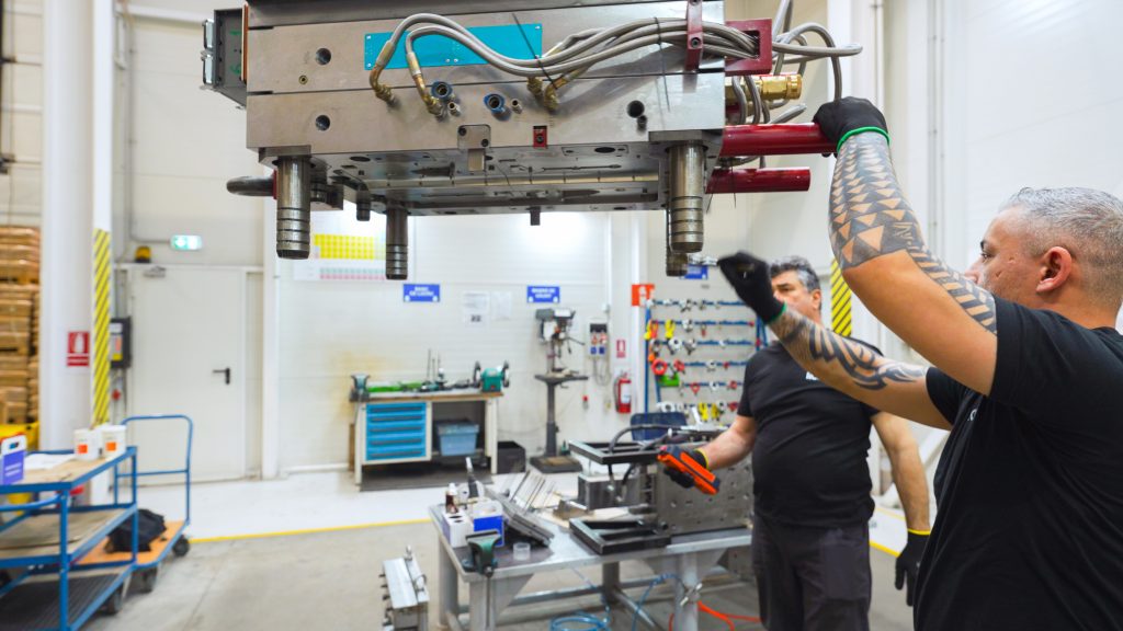 Injection Moulding and Assembly Services in Rosti Romania