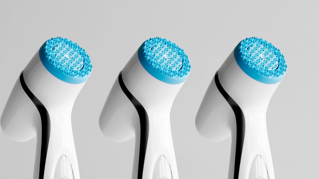 LSR 3 Liquid silicone rubber device - Rosti