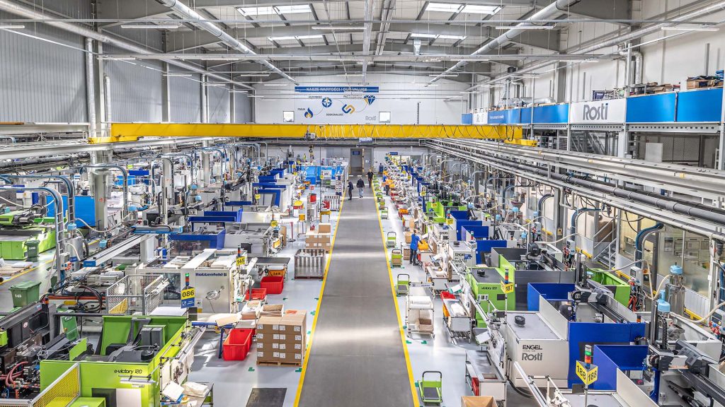 Workshop hall Rosti Plastic Manufacturing